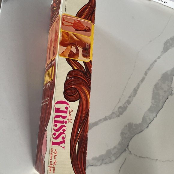 Beautiful Crissy Doll - Picture 4 of 8